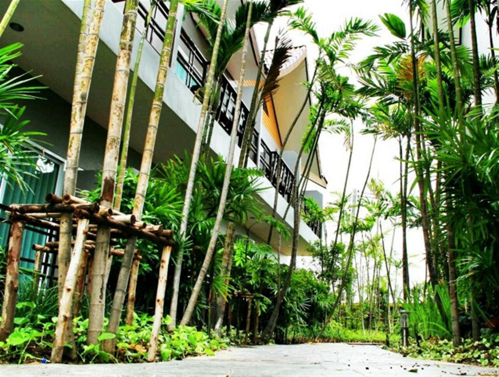 Taman Resort Фитсанулок Екстериор снимка