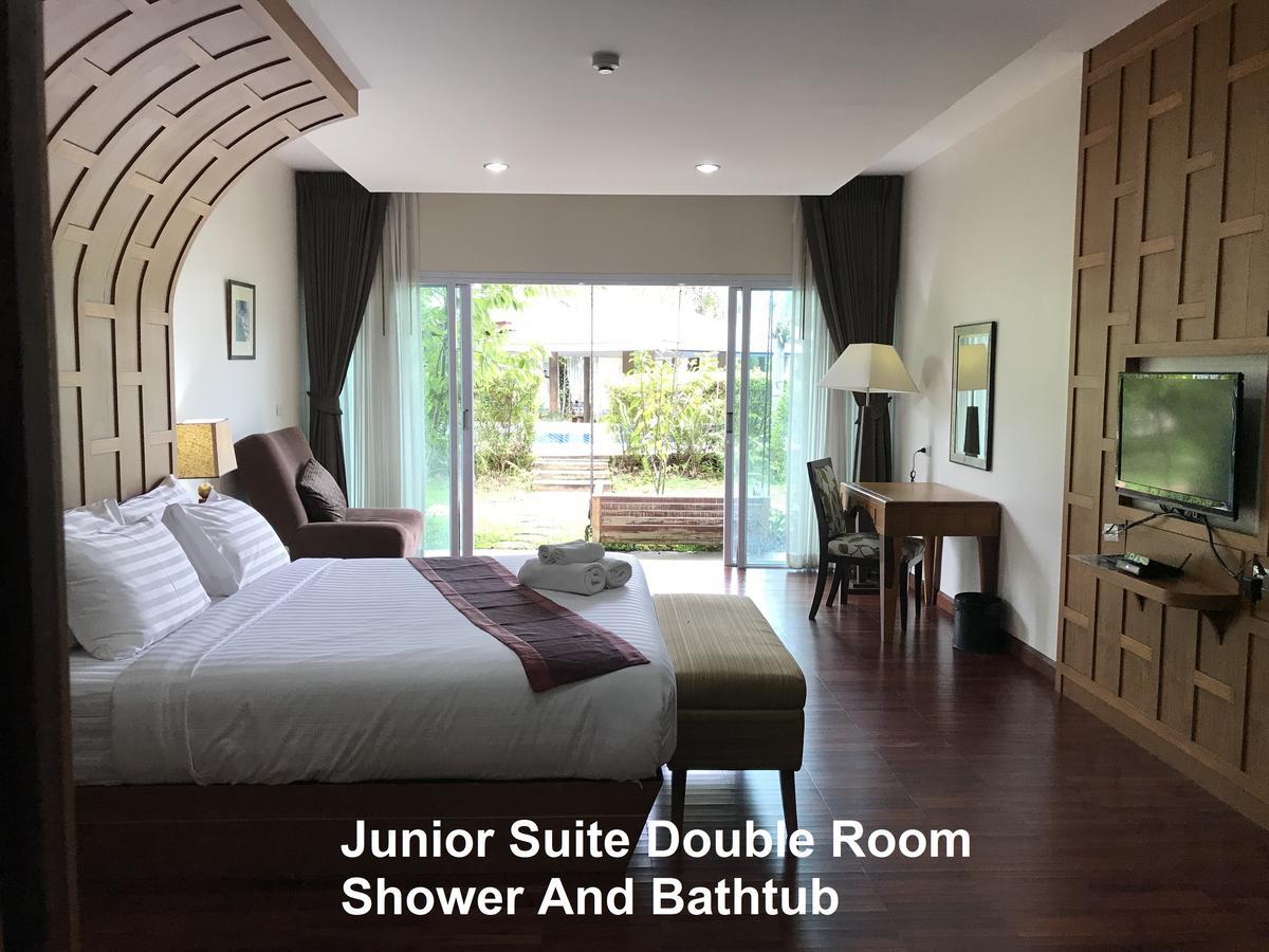 Taman Resort Фитсанулок Екстериор снимка