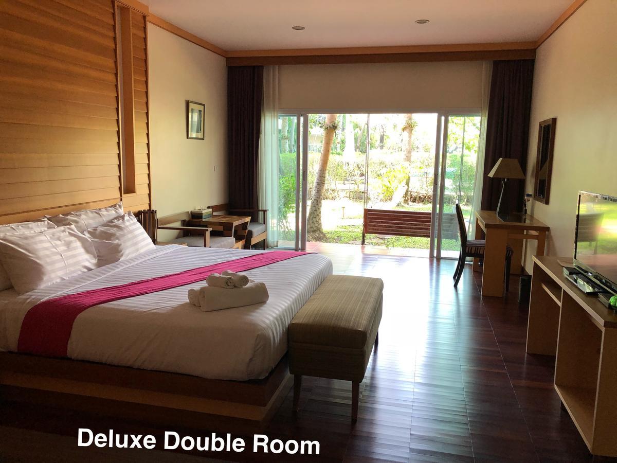 Taman Resort Фитсанулок Екстериор снимка