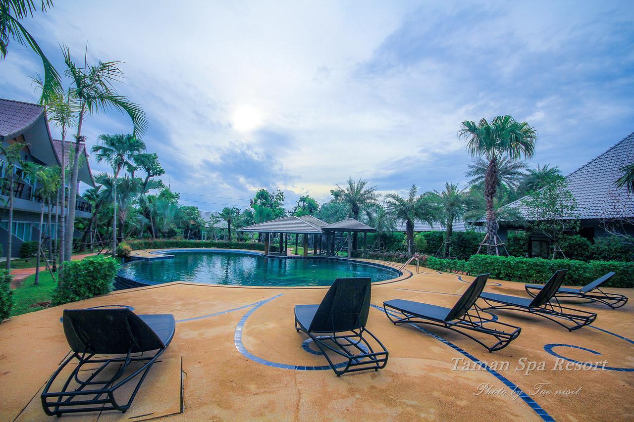Taman Resort Фитсанулок Екстериор снимка